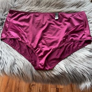 Torrid SHINE MICROFIBER MID-RISE BRIEF PANTY SIZE 4 NWT
